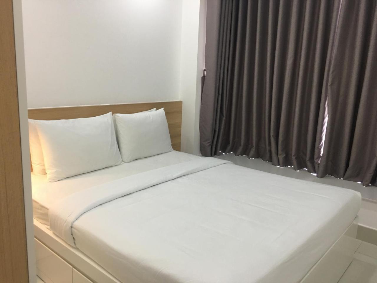 Luxury Apartment, Great View 2 Bedroom Apartment Хошимин Экстерьер фото